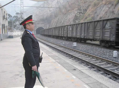 了解鐵路上的五大系統(tǒng)，車，機(jī)，工，電，輛崗位工作