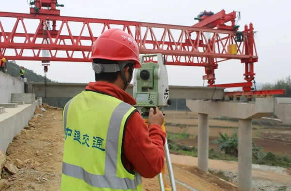 初中生可以學(xué)工程測(cè)量專(zhuān)業(yè)嗎？