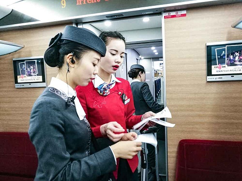 初三學航空乘務專業(yè)去哪個學校好？