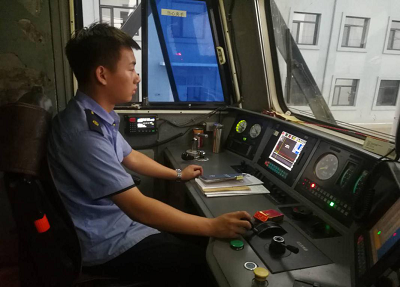 石家莊鐵路職業(yè)技工學(xué)校開學(xué)用軍訓(xùn)嗎