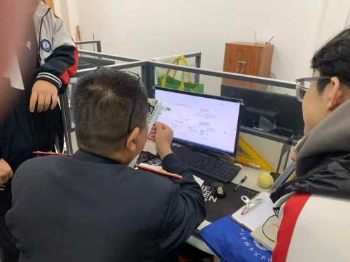 石家莊東華鐵路學校有計算機專業(yè)嗎？