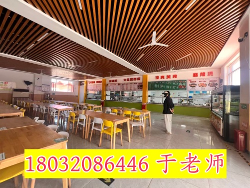 河北同仁醫(yī)學(xué)中等專業(yè)學(xué)校的學(xué)生每月吃飯多少錢？