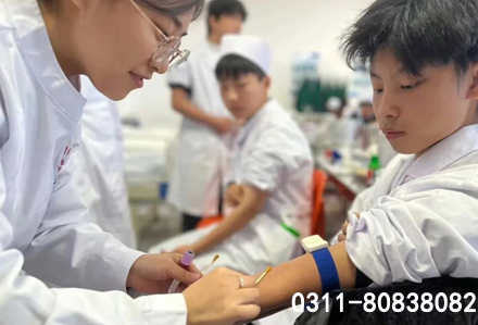 2026護理專業(yè)的最新發(fā)展趨勢是什么？